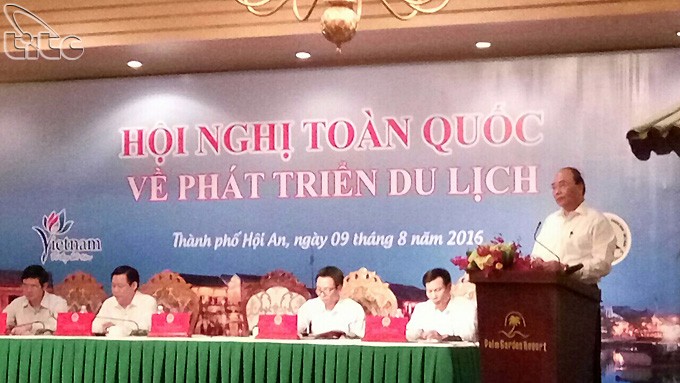 Tourism development to contribute more to GDP growth - ảnh 2